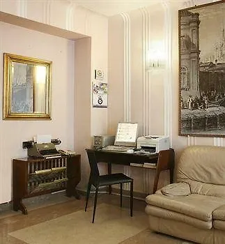 Hotel Monopole Milan